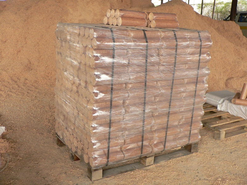 Dřevěné brikety - paleta